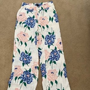 Ann Taylor flowy pants